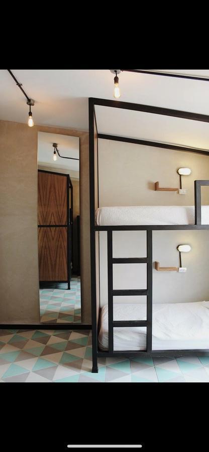 Moloch Hostel & Suites كانكون المظهر الخارجي الصورة